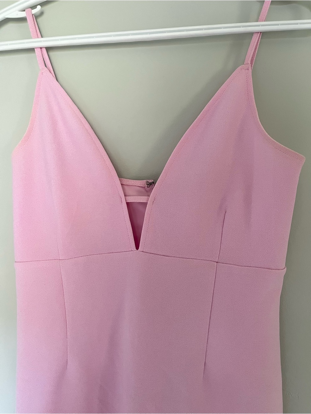 Abercrombie & Fitch Spaghetti-Strap V-Neck Pink Mini Dress Zip up back - Picture 2 of 4